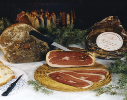 PRISUTTU (JAMBON CORSE)